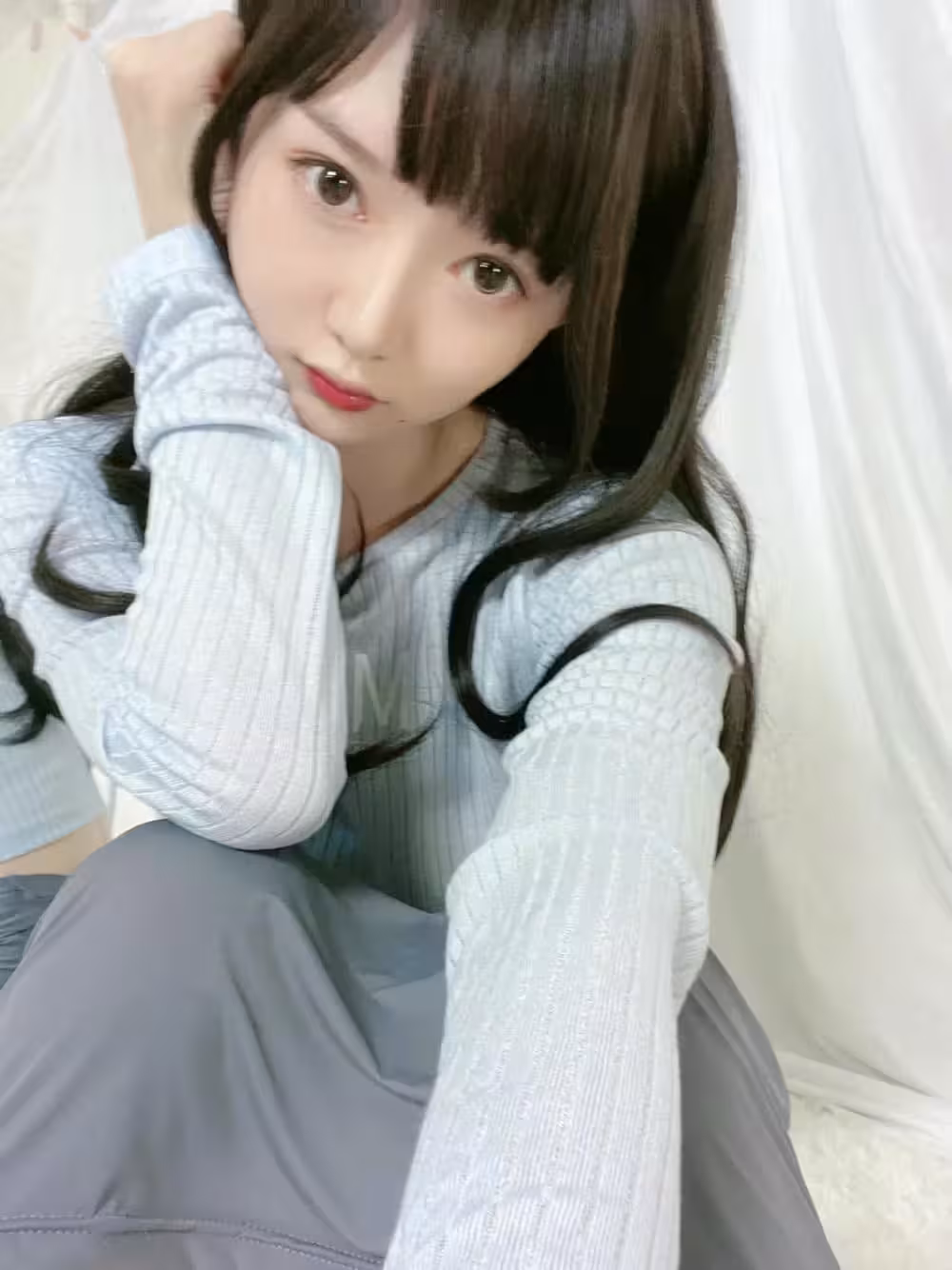 51醬 – 吉他妹妹 自拍