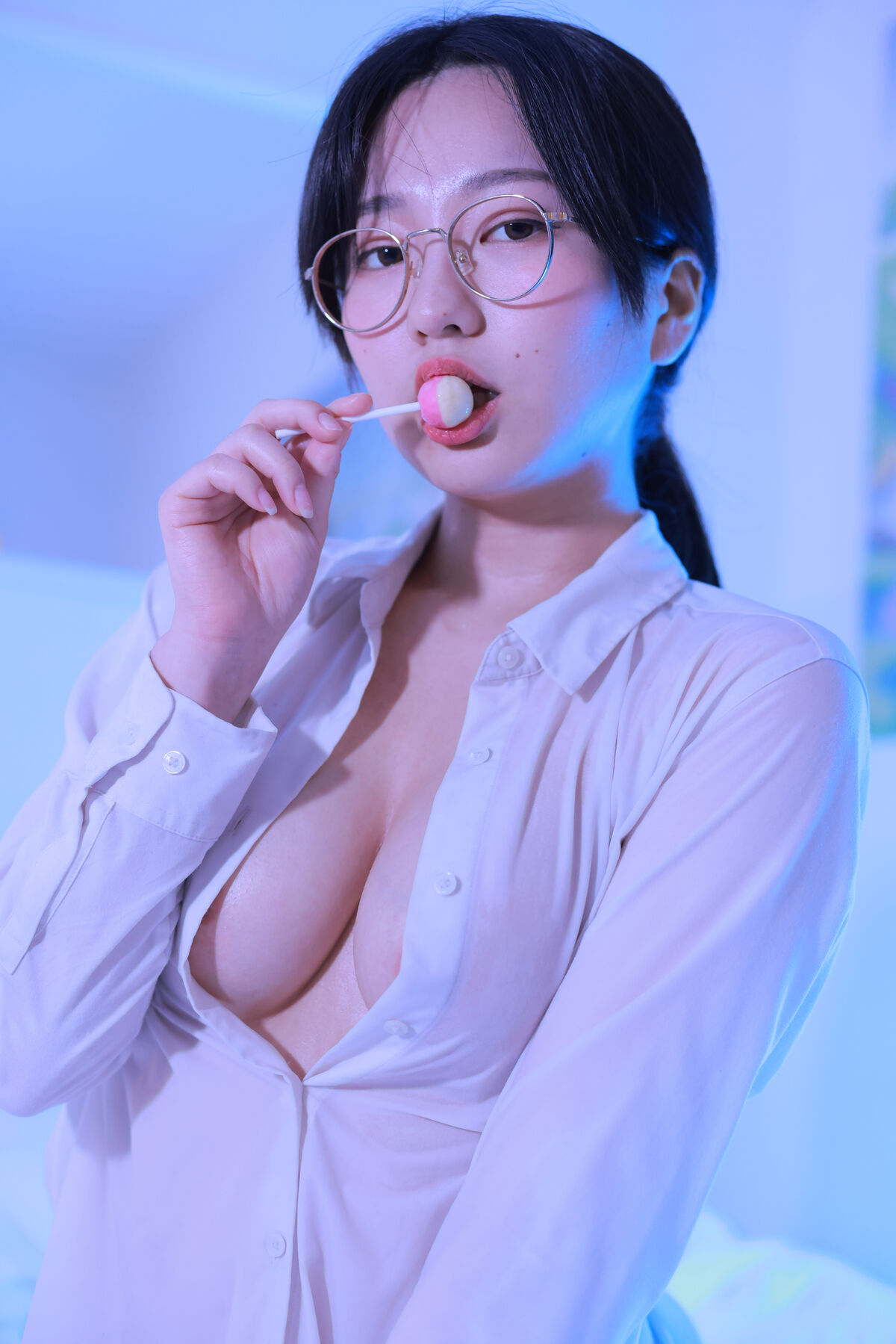 Sehee 세희 – Glasses Shirt Part1