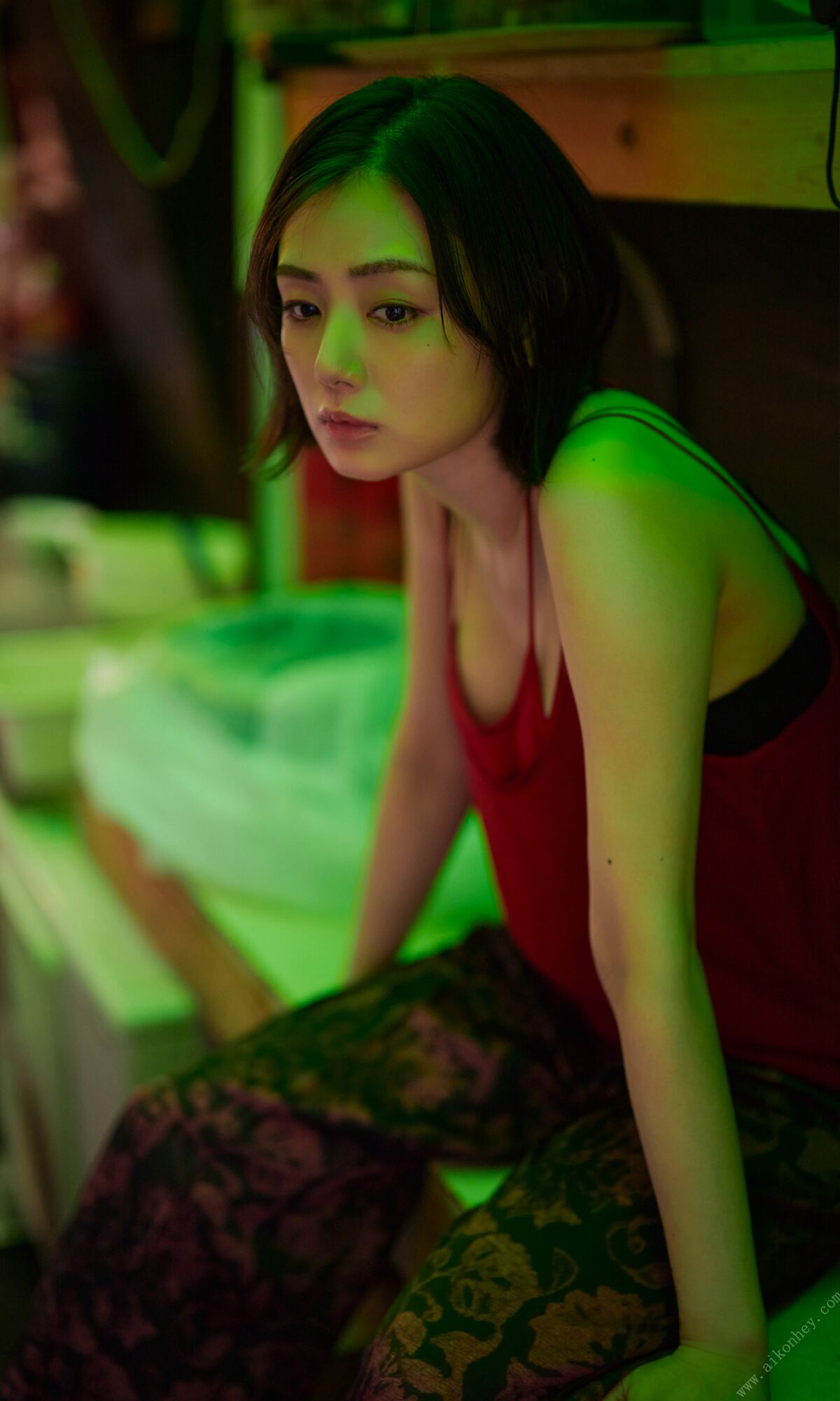 JP Moemi Katayama 片山萌美 – 街に生きる 週プレ PHOTO BOOK (65P)