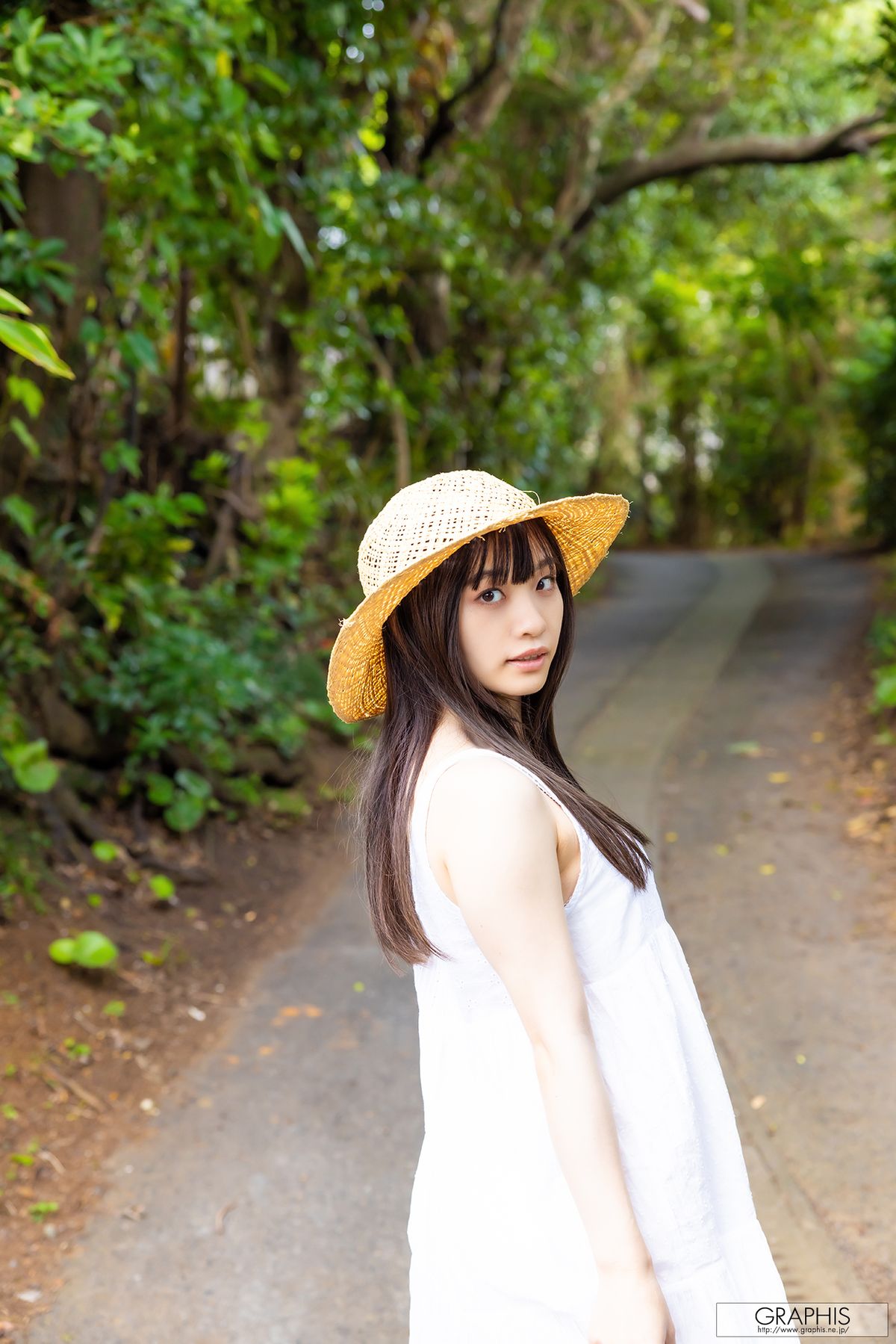JP Kanon Urara 花音うらら – Graphis Gals No.547 To Be Loved Part01 (72P)