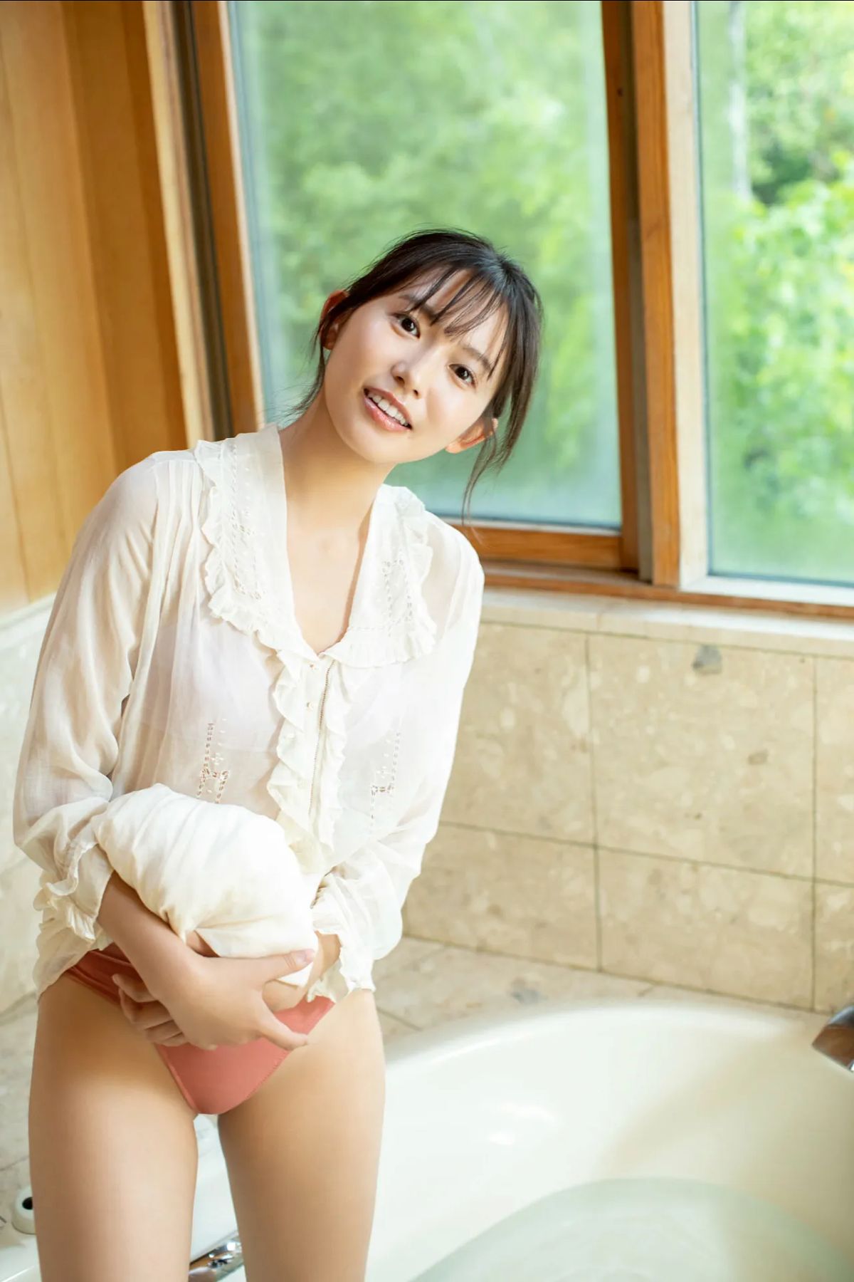 JP Shida Nene 志田音々 – ひみつ (74P)