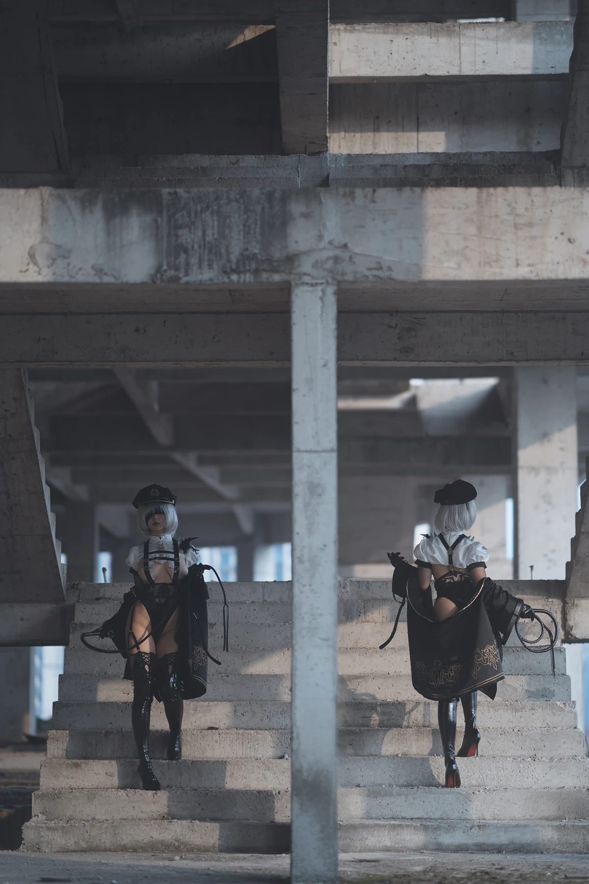 Cosplay 云溪溪Yunx1x1 & 奶桃 – 2B本 YoRHa No.2 Type B 上 Set.01