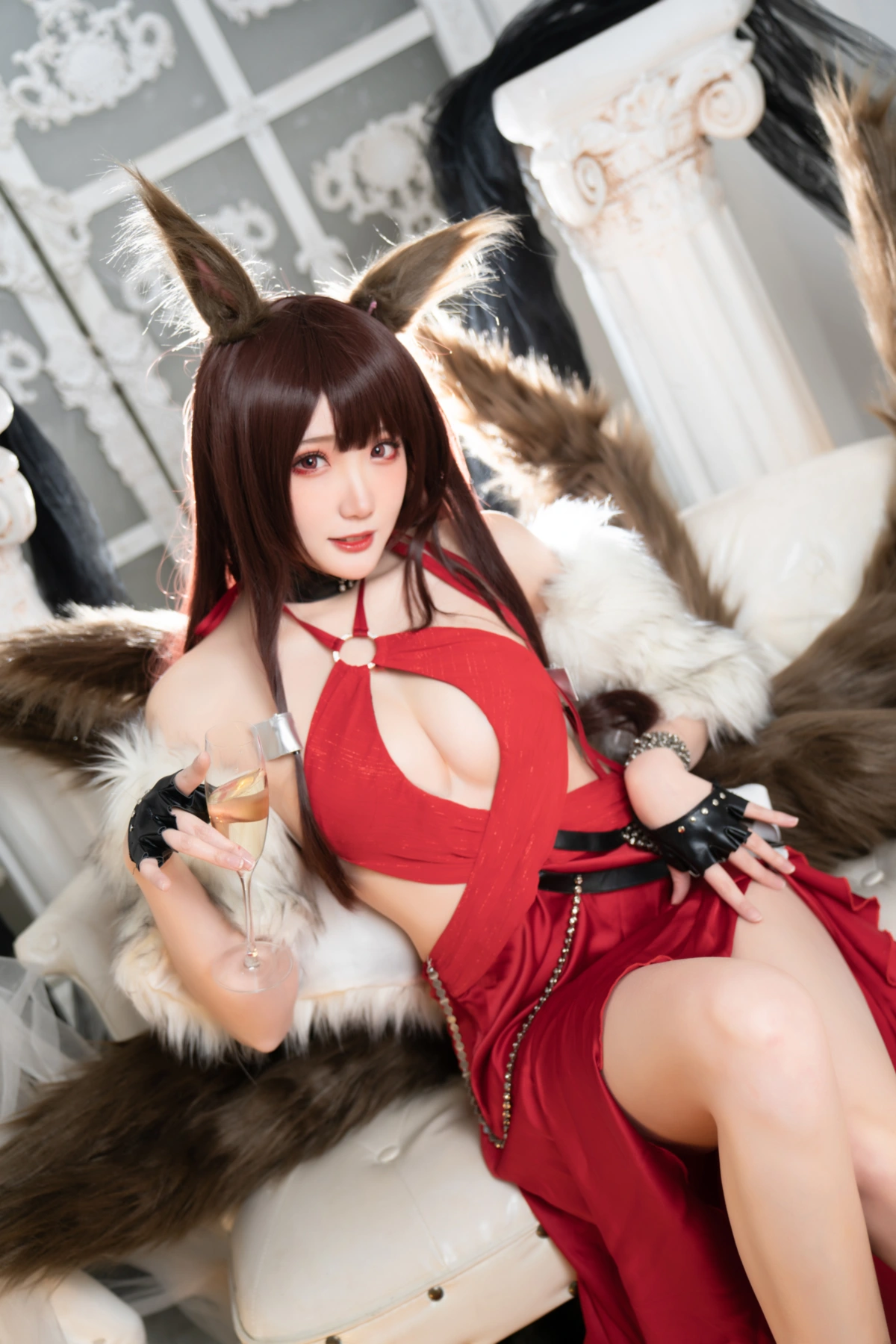 Cosplay 瓜希酱 & Momoko葵葵 – 碧蓝航线赤城 & 加贺 礼服