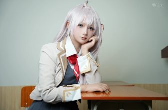 Coser@喜欢爱理吗 不时以俄语轻声遮羞的邻座艾莉同学