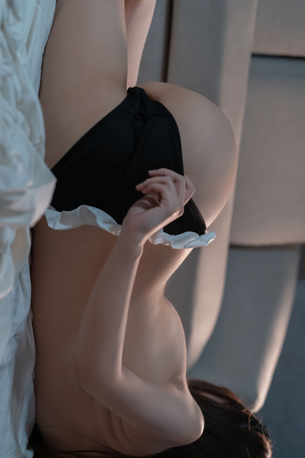 Cosplay 桃良阿宅 – 黑白裙