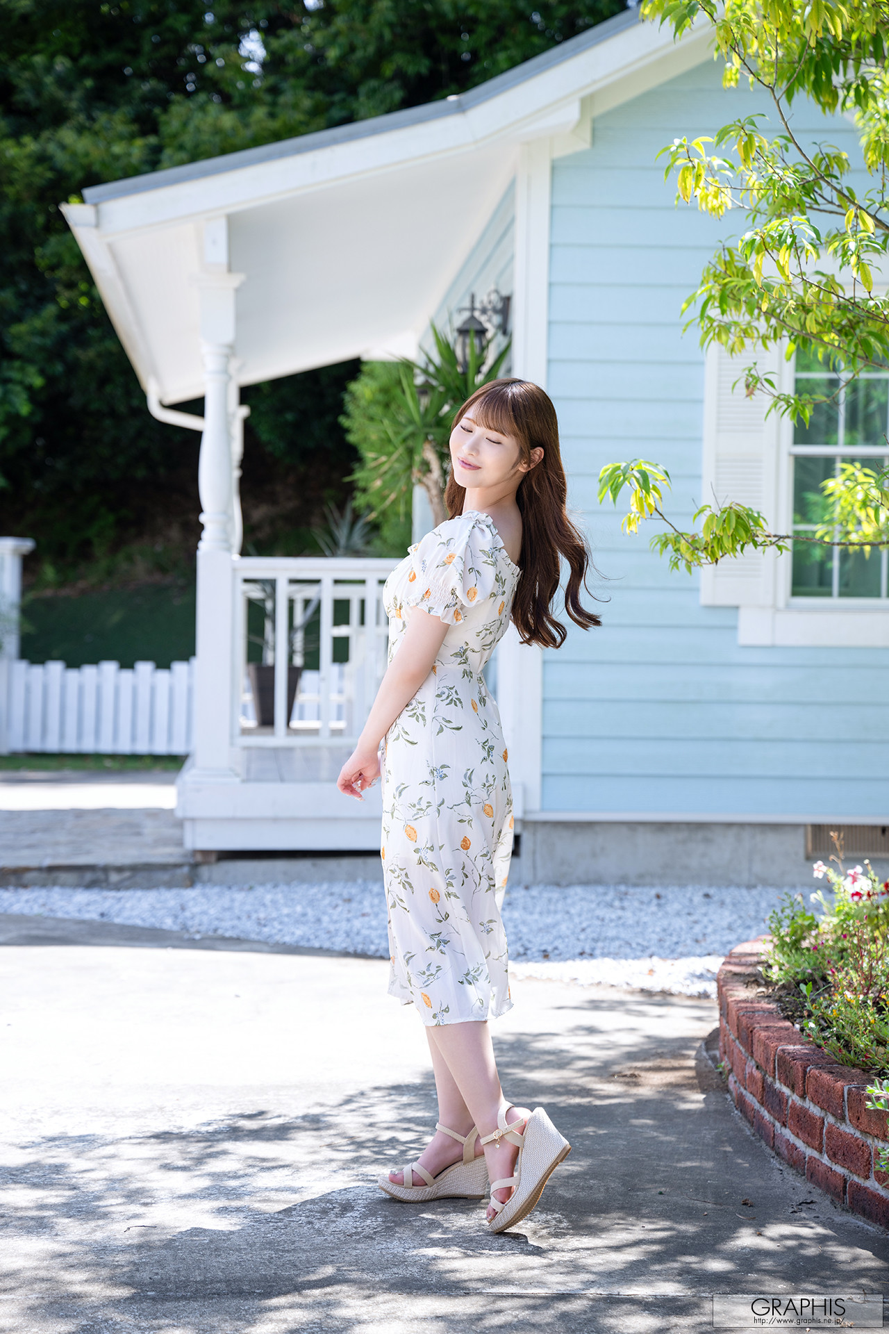 Rikka Ono 小野六花, Graphis Gals 「Sweaty」 Vol.04
