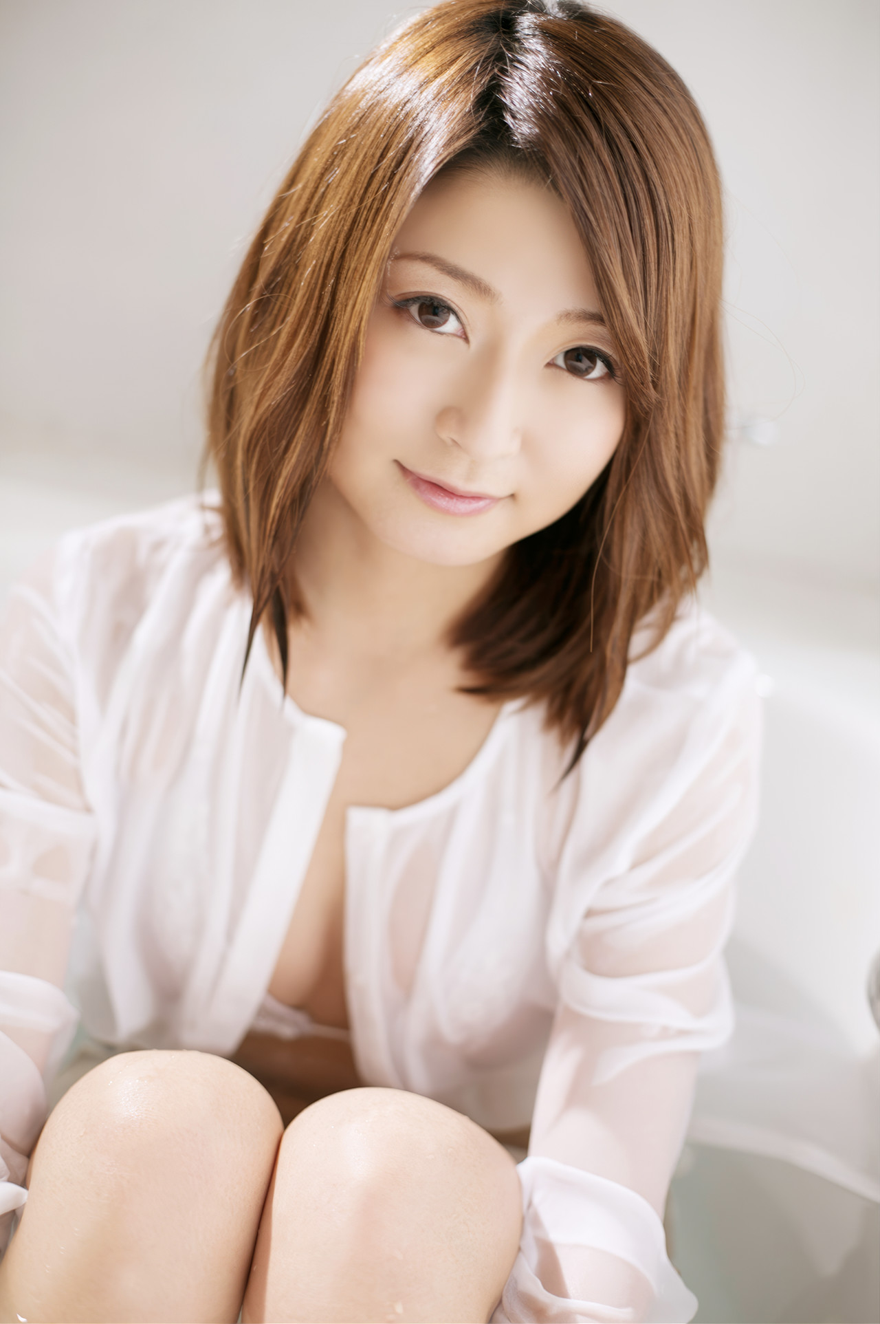 Mami Sakamoto 阪本麻美, 丸々熟した三十路のお尻 必撮！まるごと★ Set.01