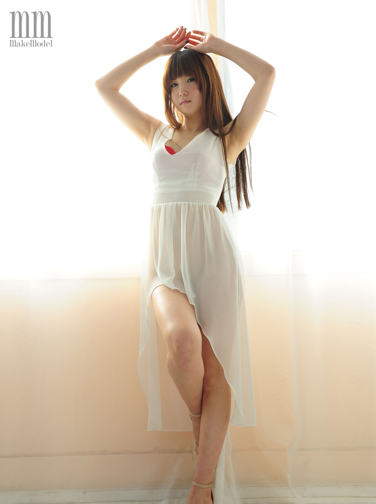 MakeModel Gahee 가희 – 2015.05.08 시선 집중 (37P)