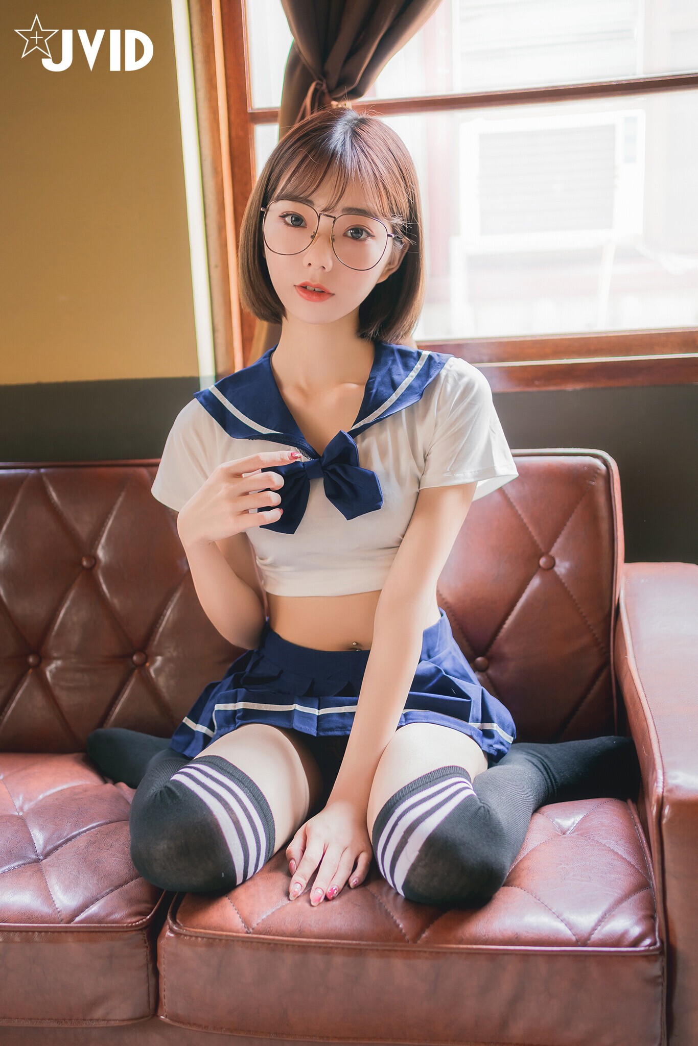 JVID 啾啾 性感高校生啾啾～濕身死庫水！ Set.01(70P)