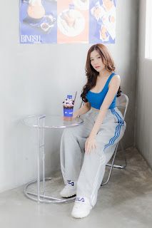 SiS Magazine P2
