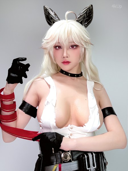 Coser@水淼Aqua 贊妮爆衣自拍