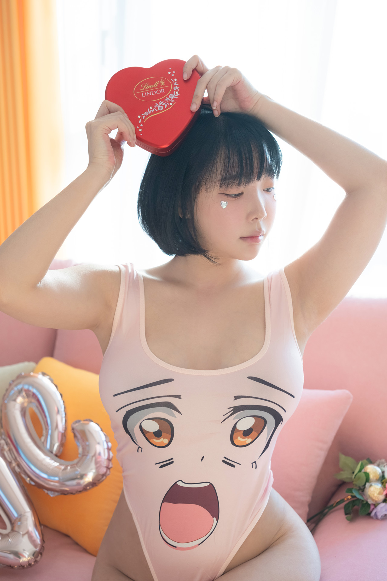 Kang Inkyung 강인경, Photobook ‘Valentine’(60P)