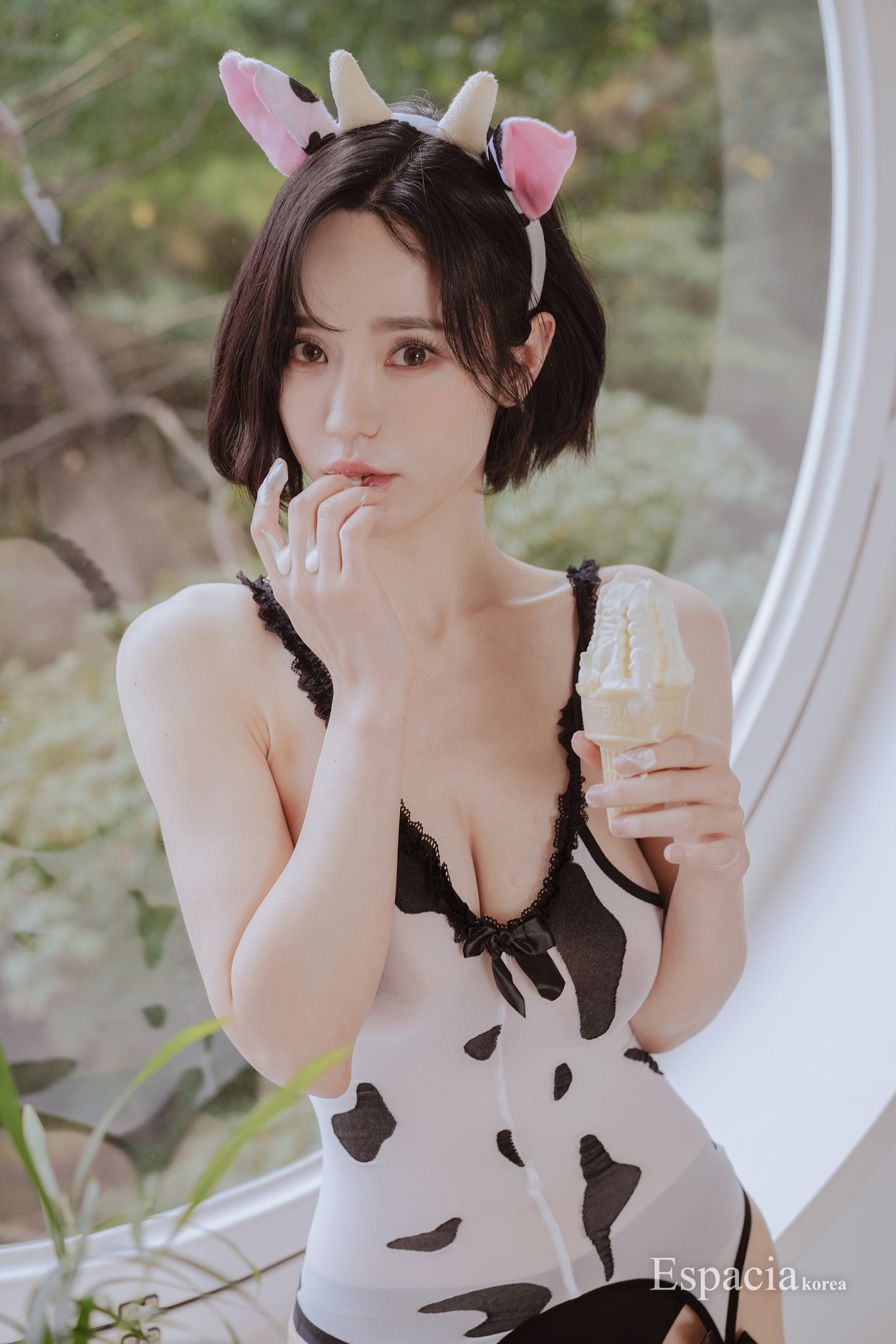 Yunha 윤하, Espacia Korea EHC#091 Set.01(26P)