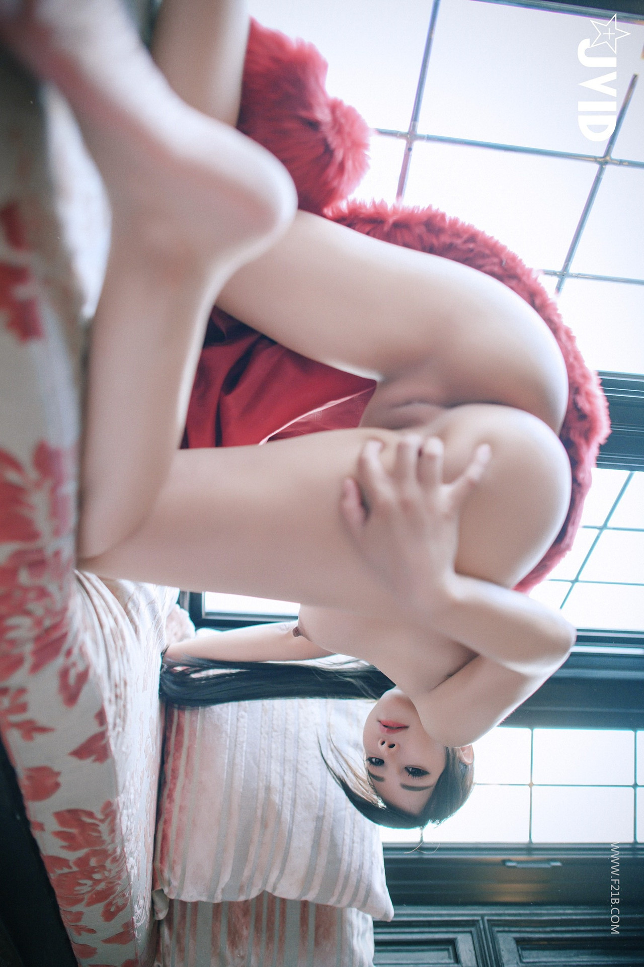 JVID Lele 樂樂 – 全輯上空無碼 巨乳女神 樂樂－鹿角女孩的報恩！ Set.03