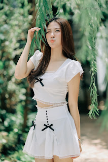 SiS Magazine P2