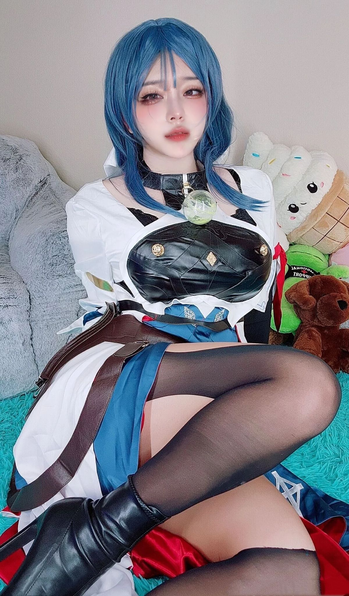 Coser@暴走鲤鱼王 – 12月合集 Part05 (48P)