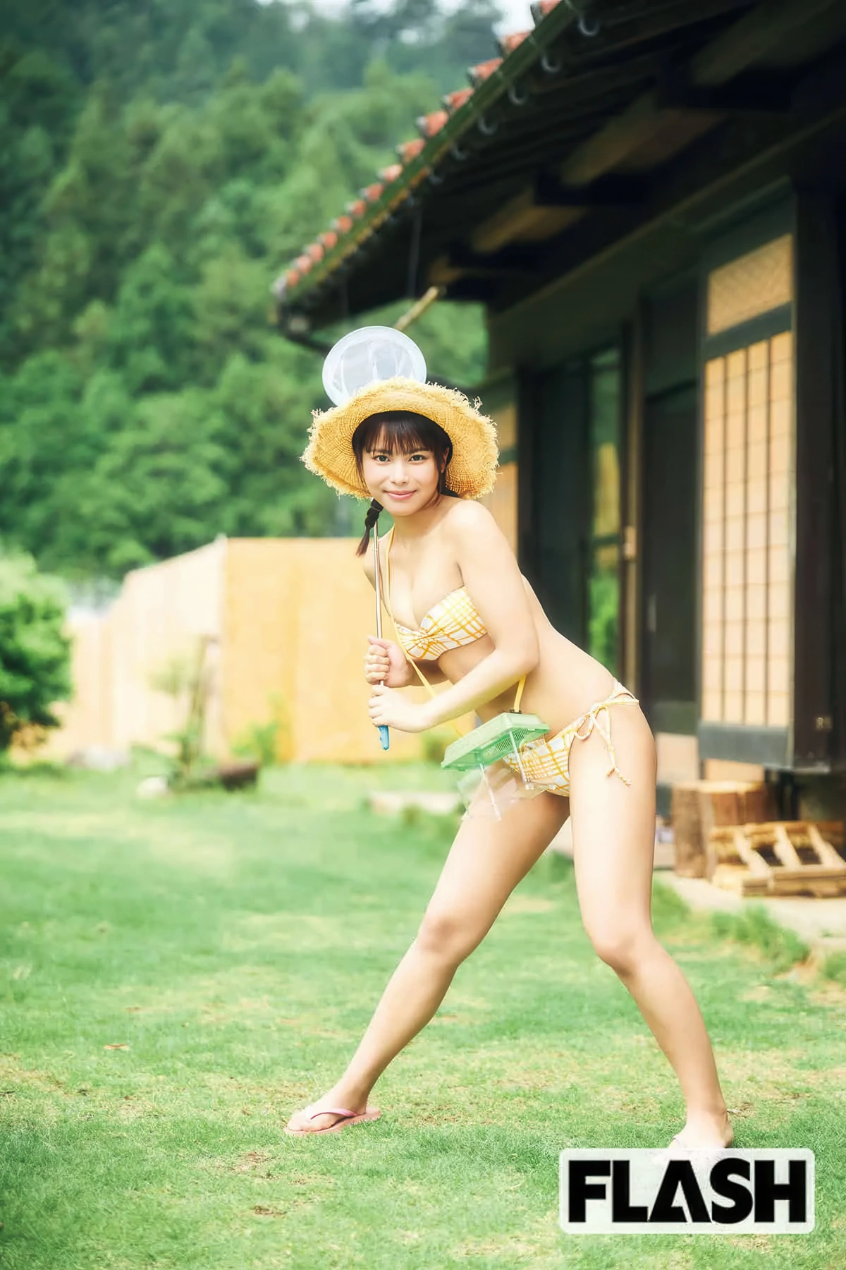Amisa Miyazaki 宮崎あみさ, FLASH 2025.08.19-26 (フラッシュ 2025年8月19-26日号)