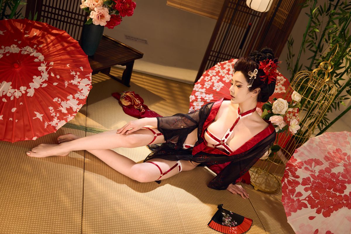 Coser@雯妹不讲道理 – 红袖添香 (62P – 4V)