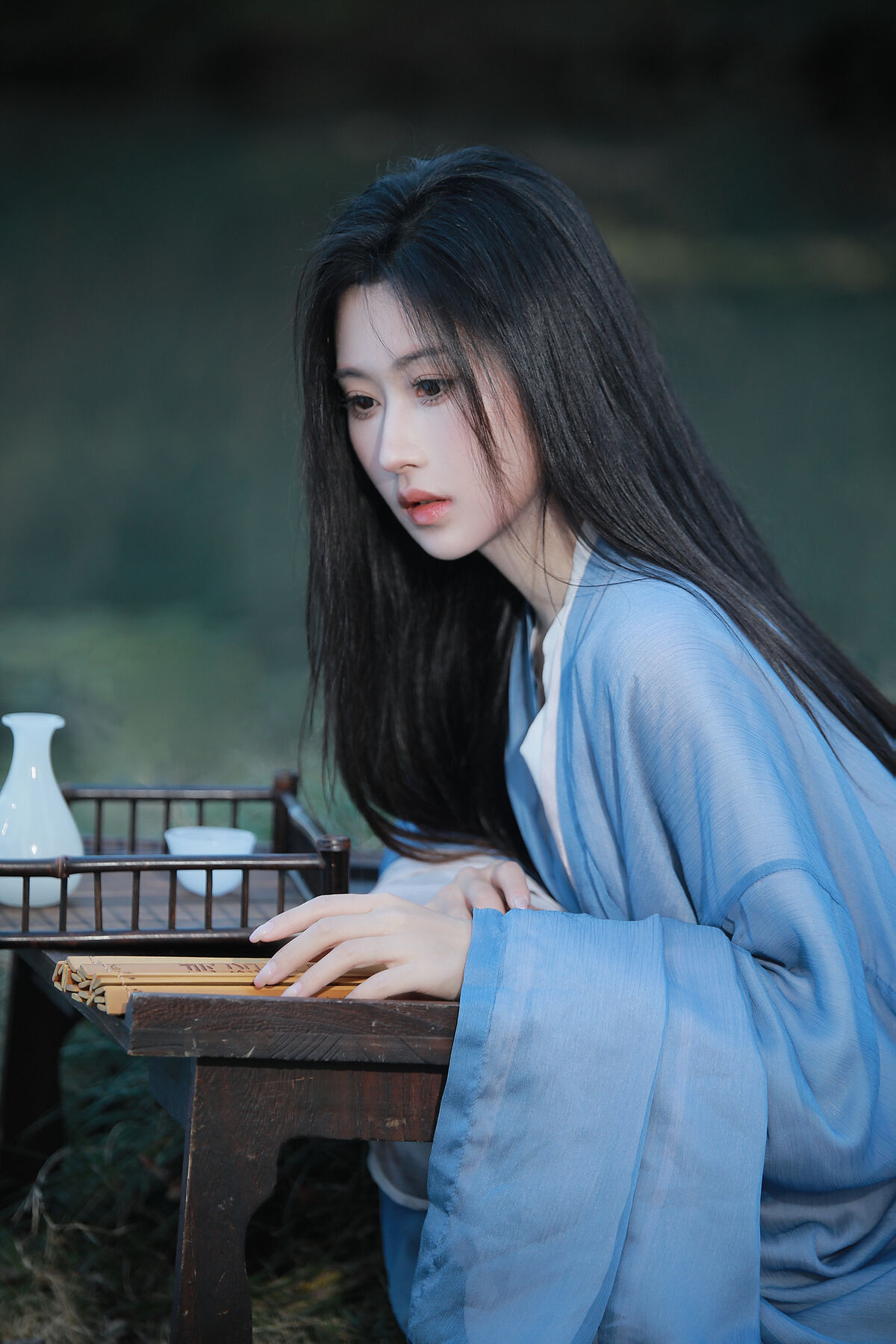 YiTuYu艺图语 Vol.8432 keikei白茶清欢 (23P)