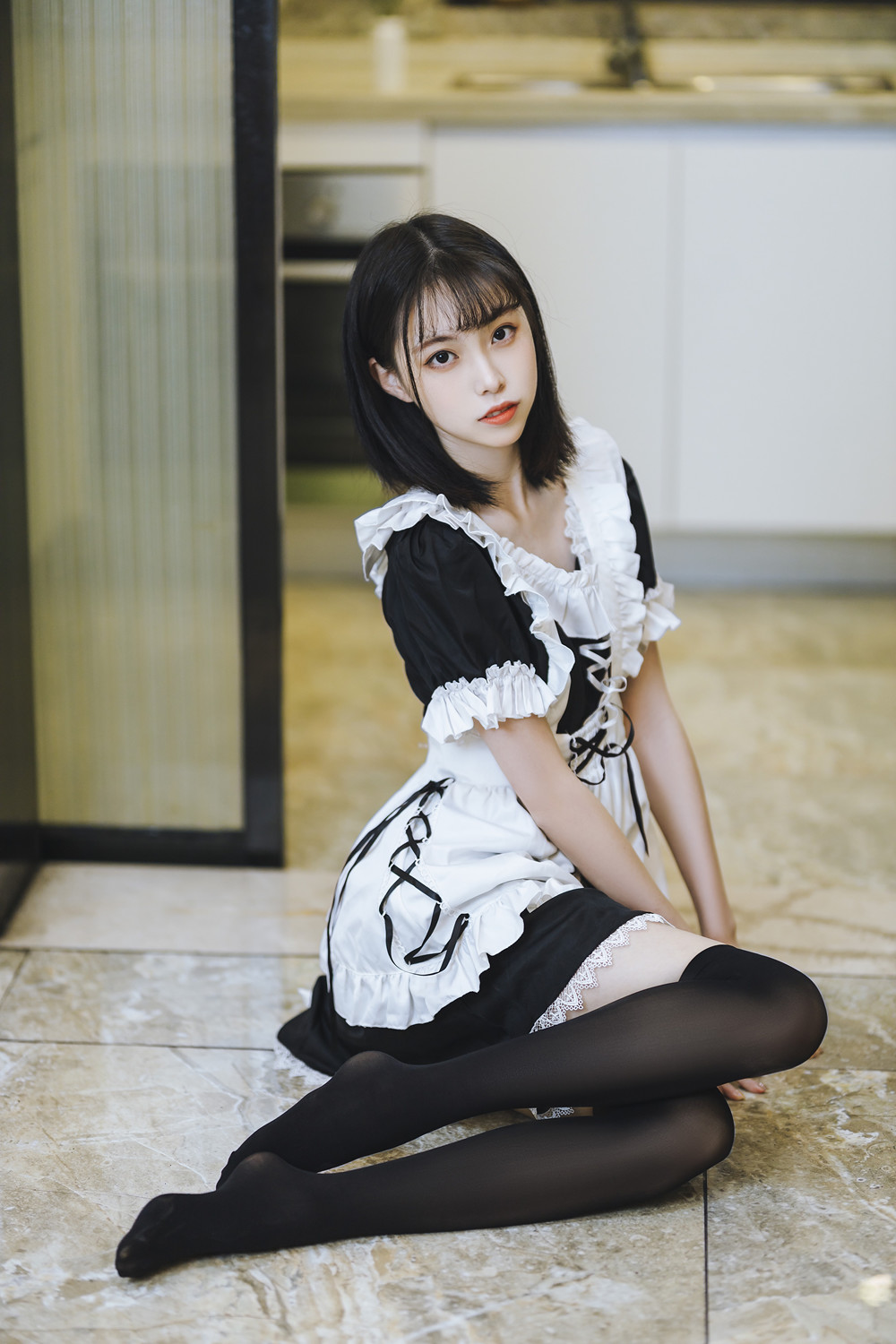 Cosplay 许岚LAN – 短裙女佣
