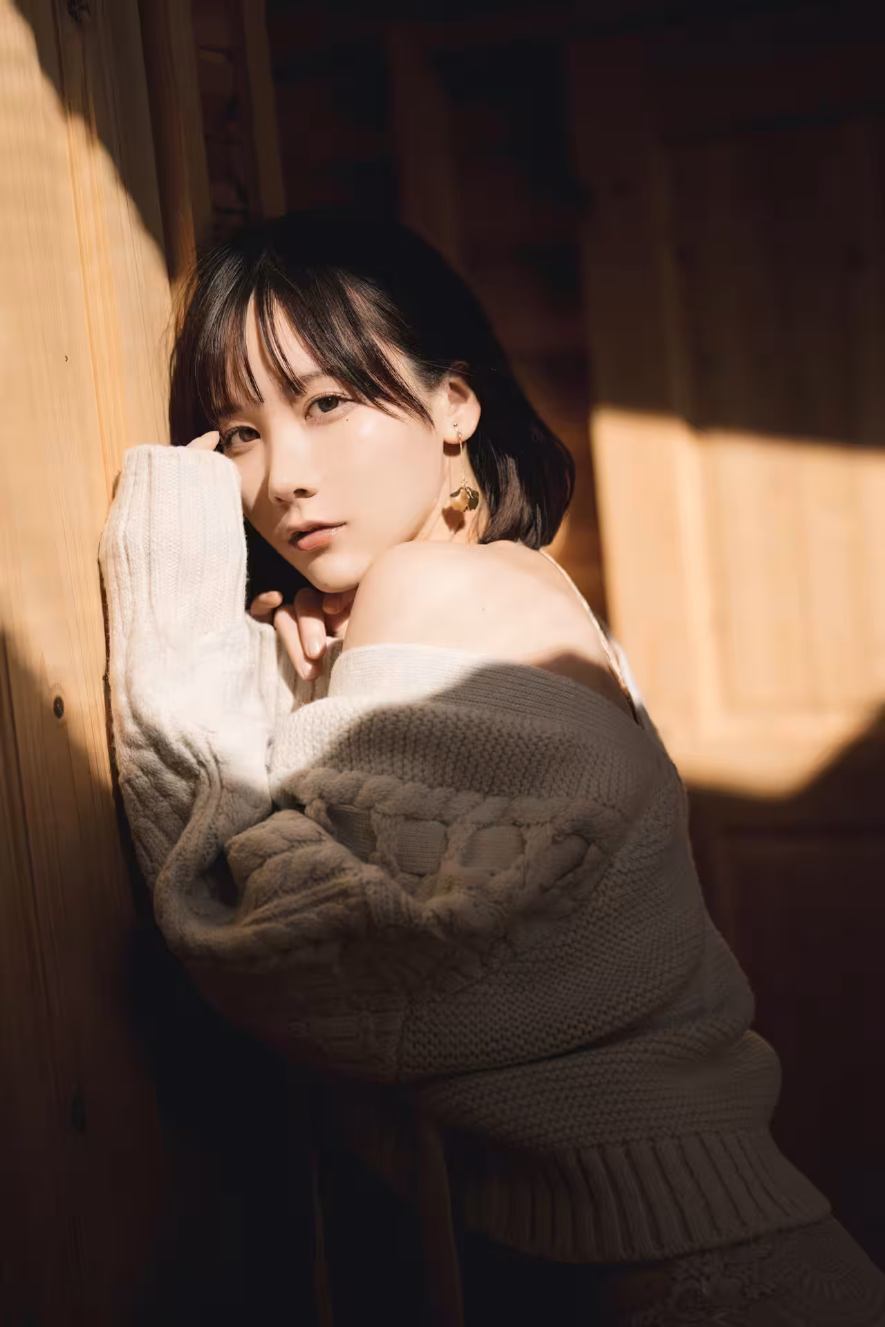 (けんけん) 甜美外表下藏著性感 慾望噴發 (40P)