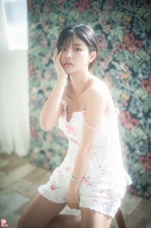 [PINK] U.Hwa (은유화) – Floral