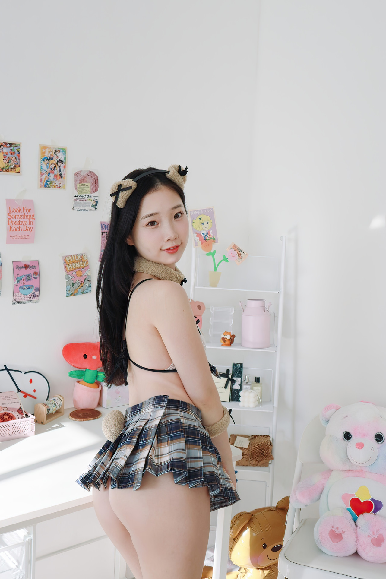 Pureding 퓨딩, Photobook Vol.10 Set.01(27P)