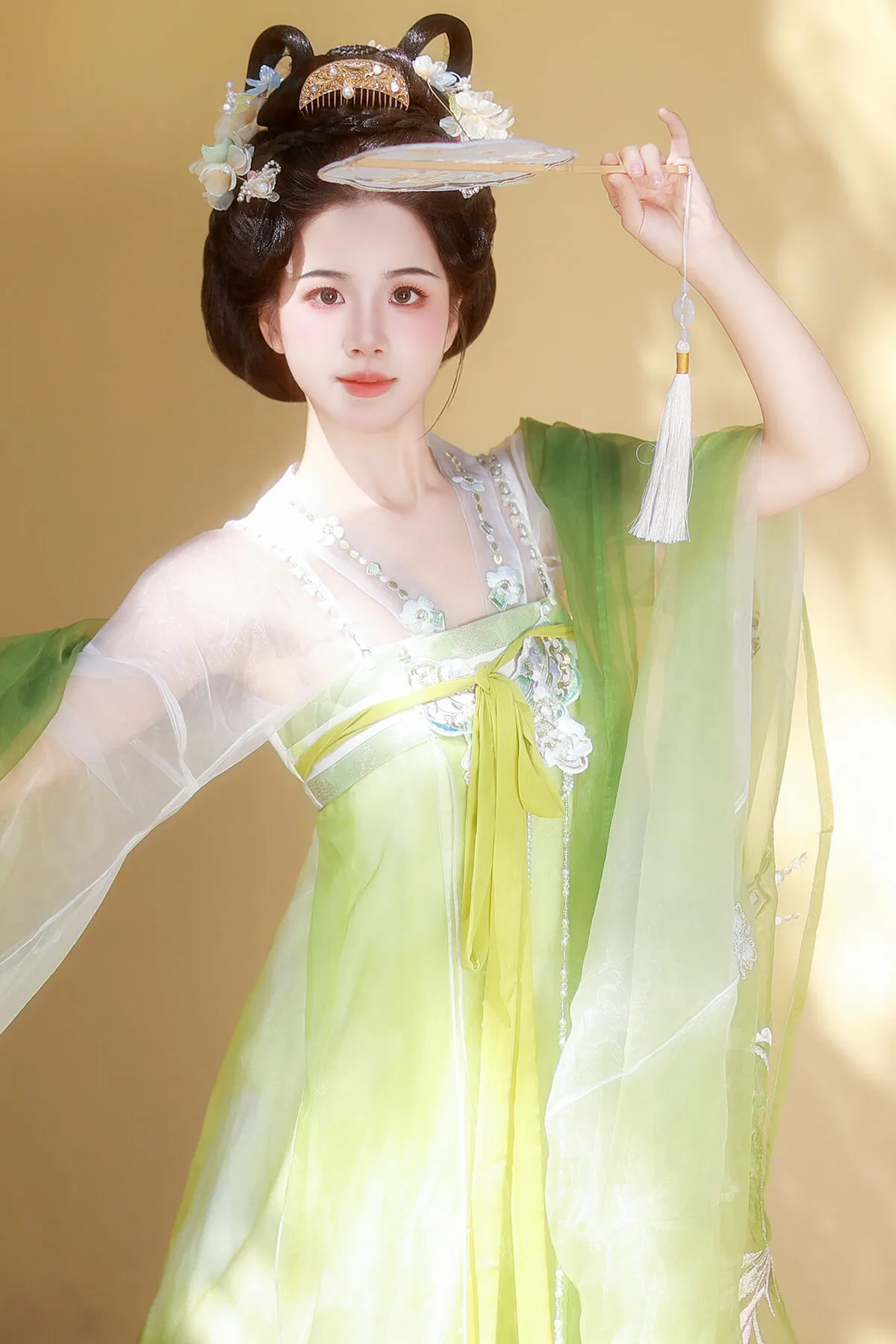 MakeModel Suah 수아 – 2015.05.07 그저 바라볼 수만 있어도 (31P)
