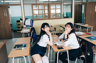 [Loozy] Zia (지아) x Sonson (손손) – Bitch Academy Hard