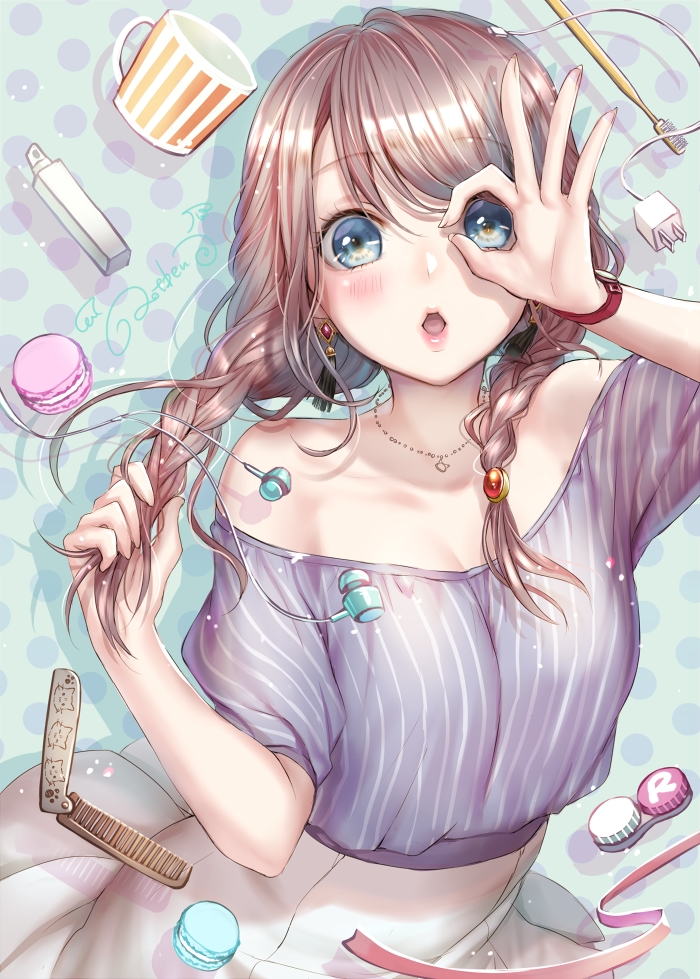 性感可爱动漫美少女半露香肩唯美图片
