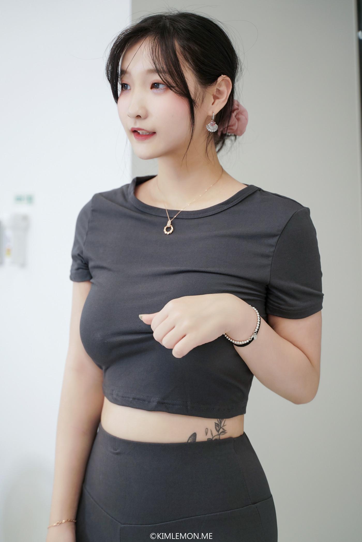 Yujin 유진, KIMLEMON Vol.01 Photobook Set.01(40P)
