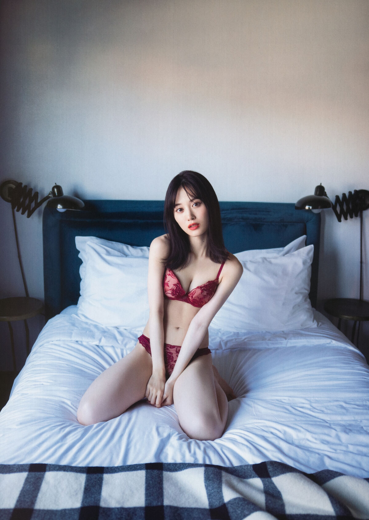 JP Mizuki Yamashita 山下美月 – 乃木坂46 – 2nd写真集 ヒロイン Part02 (72P)