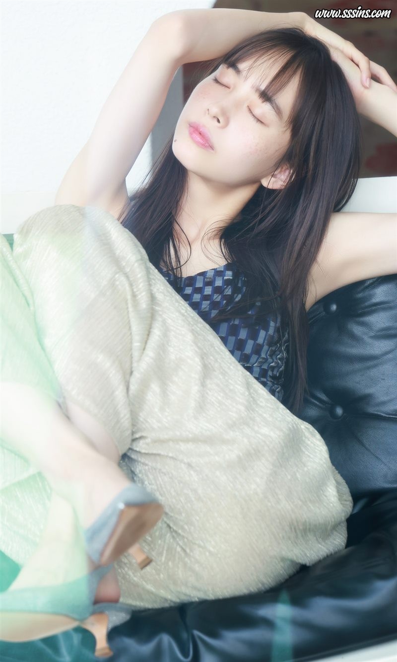 デジタル限定写真集 BE{Free} – Hiroe Igeta 井桁弘恵 [54P／58.7MB]