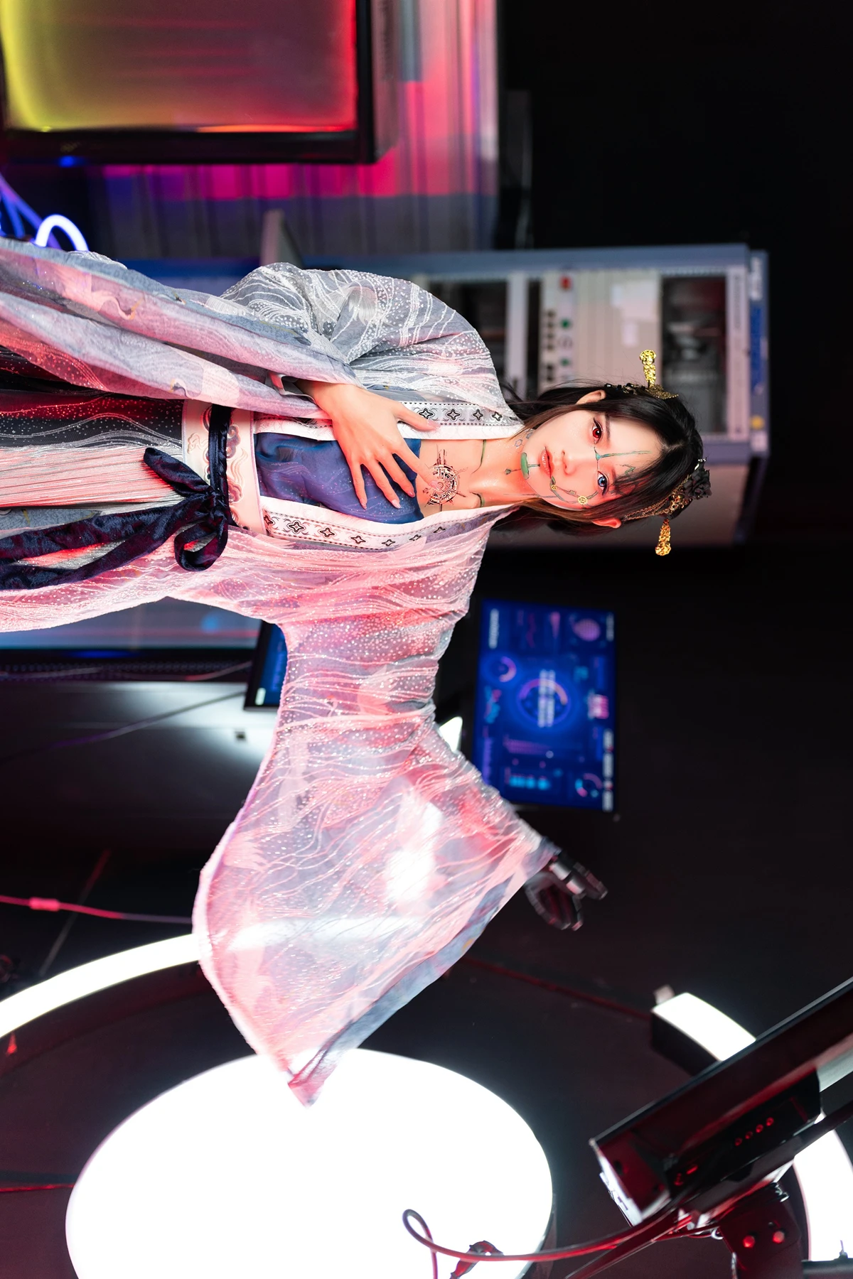Cosplay 兔子Zzz不吃胡萝卜 – Future Princess Device 未来姬器