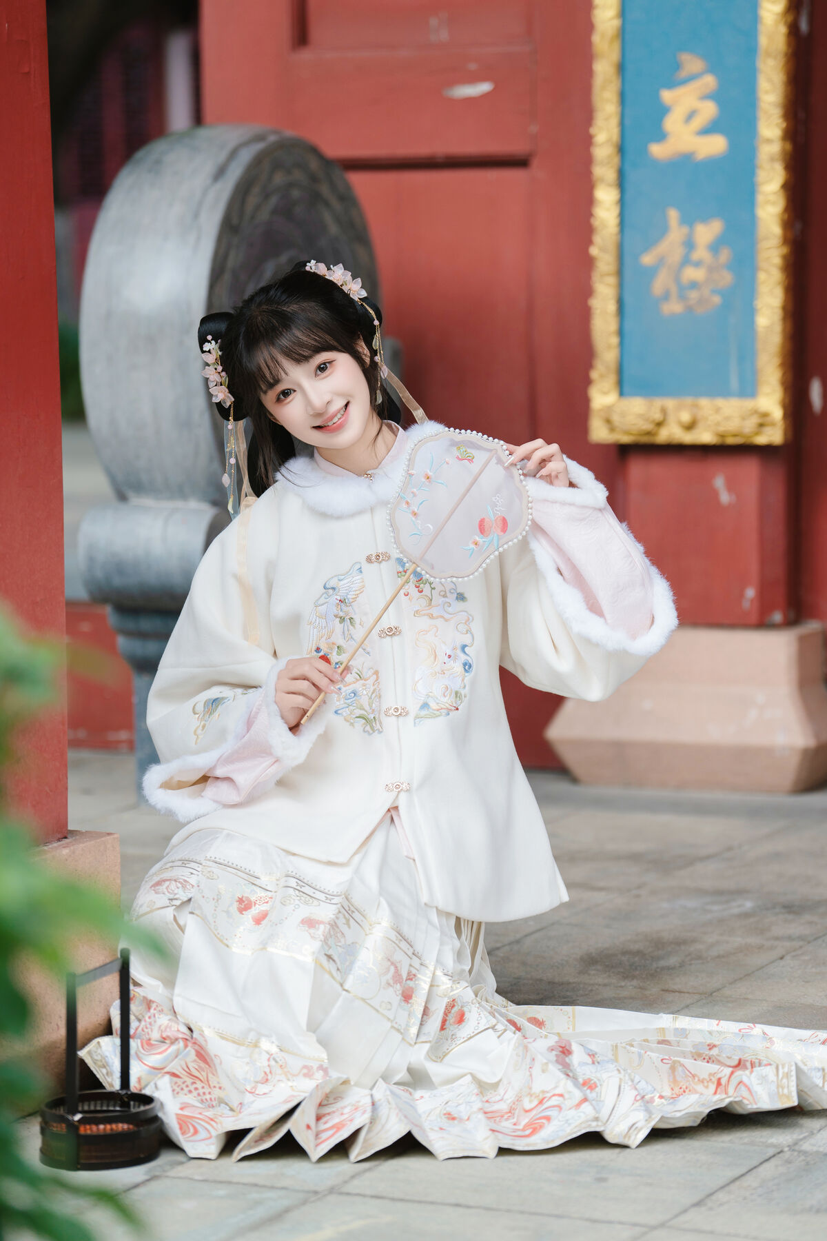 YiTuYu艺图语 Vol.8447 夏芋小年 (24P)