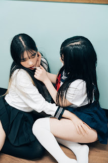 [Loozy] Zia (지아) x Sonson (손손) – Bitch Academy Hard