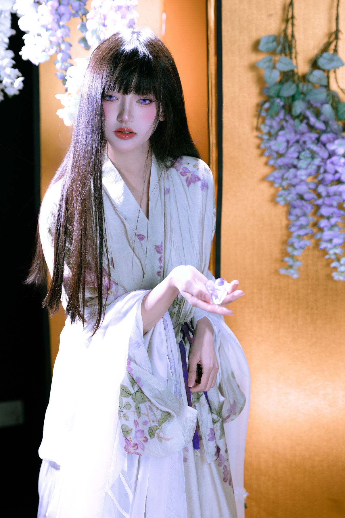YiTuYu艺图语 Vol.8483 冷酷王爷 (25P)