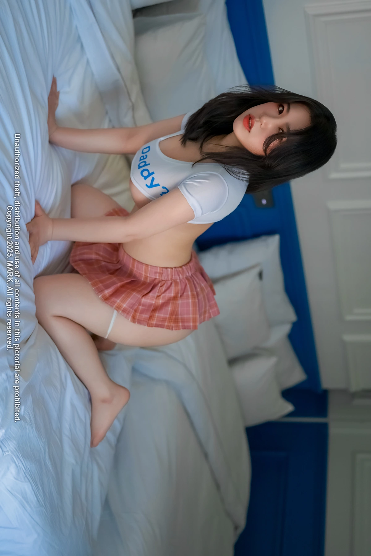 Jenn 젠, MARK Photobook 「Excitement in Wet Bath」 Set.01