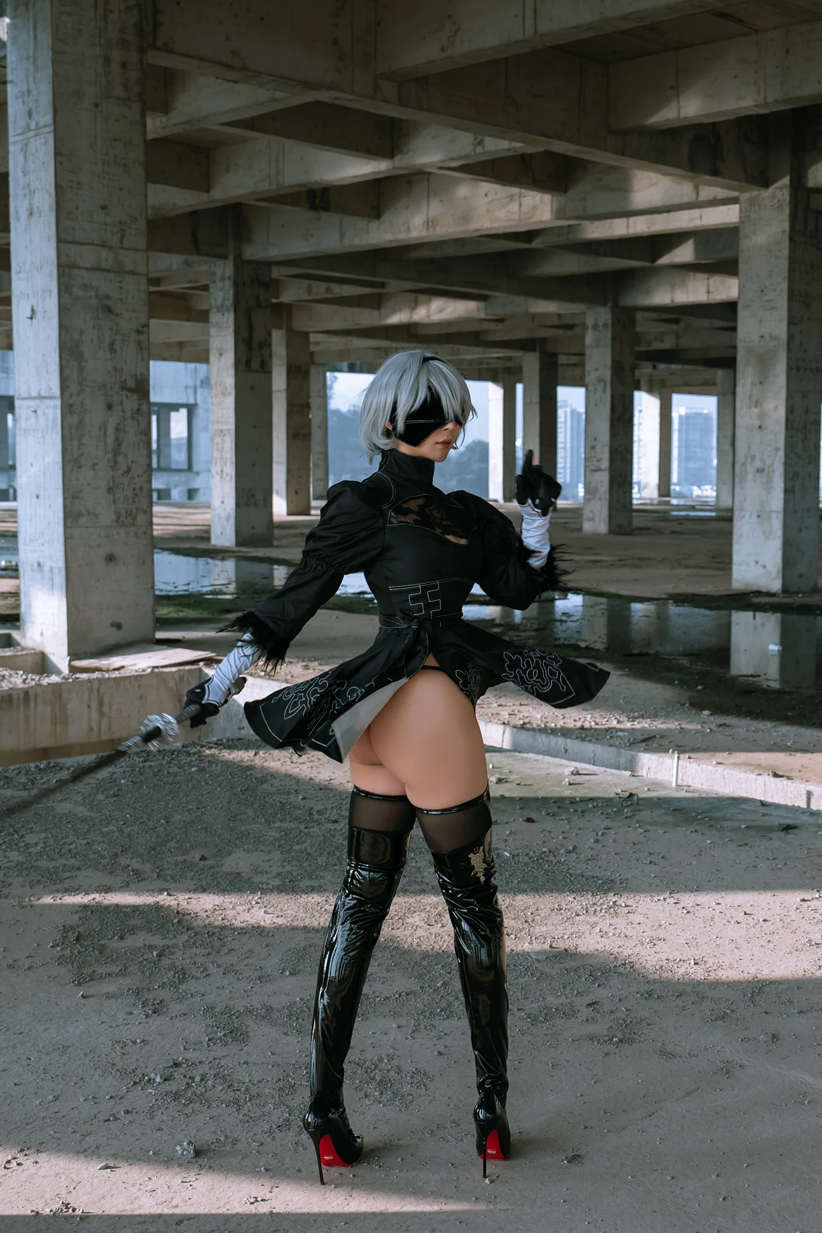 Cosplay 云溪溪Yunx1x1 & 奶桃 – 2B本 YoRHa No.2 Type B 下 Set.04
