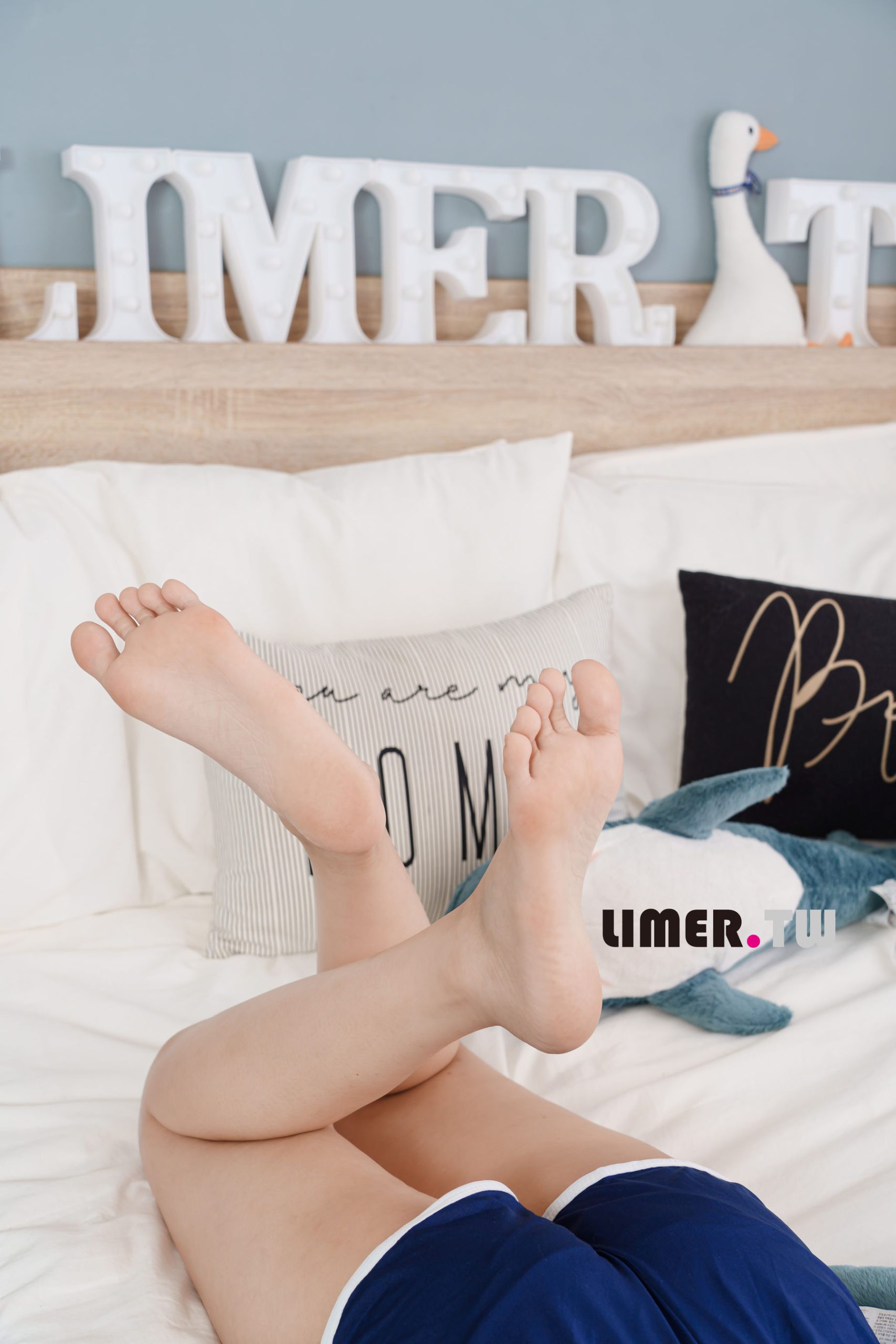 Limerence原创 No.090 7bao 体育服下 裸足＆白丝
