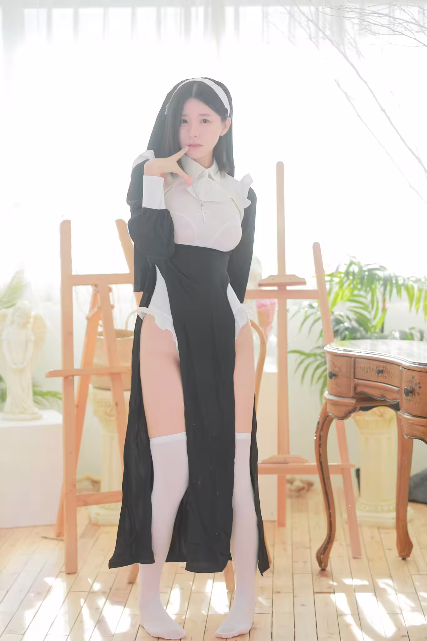 Nari_-精選美腿80p (80P)