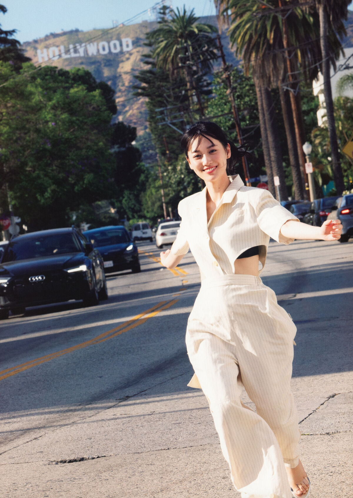 JP Mizuki Yamashita 山下美月 – 乃木坂46 – 2nd写真集 ヒロイン Part01 (69P)