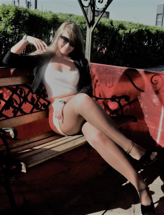 MISHELL`S SHORT SKIRT PAGE gallery (19P)