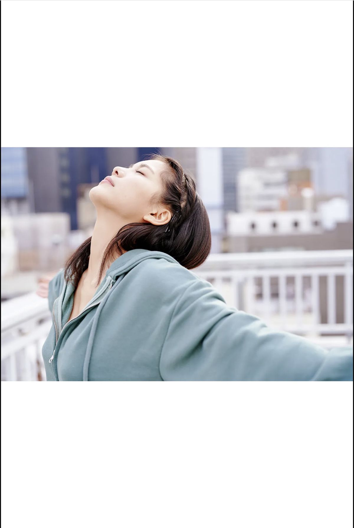 JP Nanami Asahi 朝日ななみ – 22歳の純真ビキニ (64P)