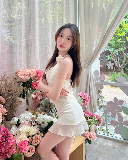 SiS Magazine P2