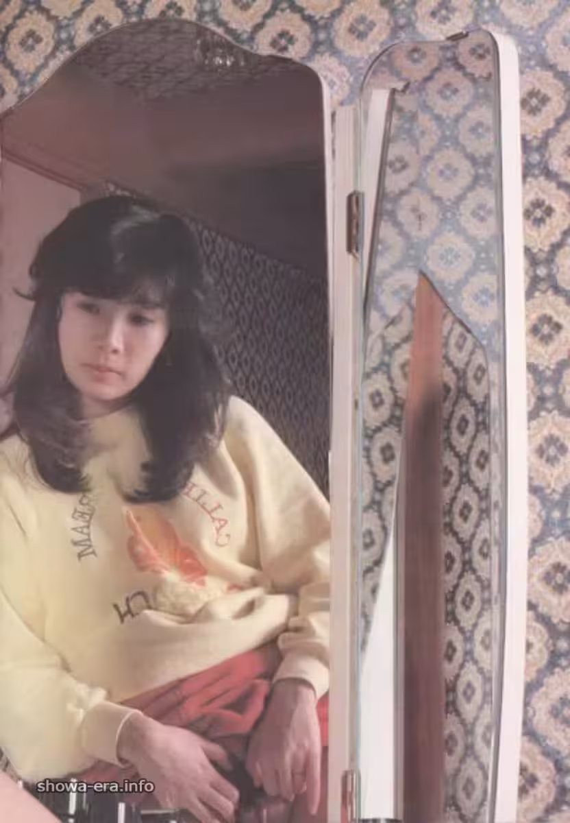 Porn star in Urabon-Books 鳳仙花 (52P)
