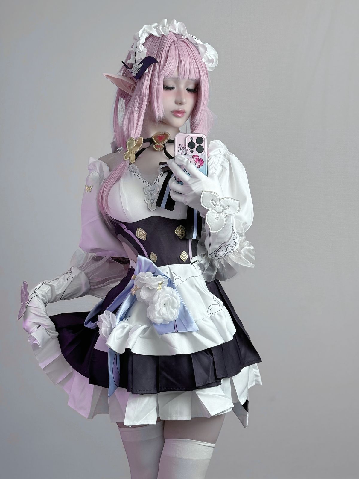 Coser@幼愛youmeko – 爱莉希雅女仆 (21P)