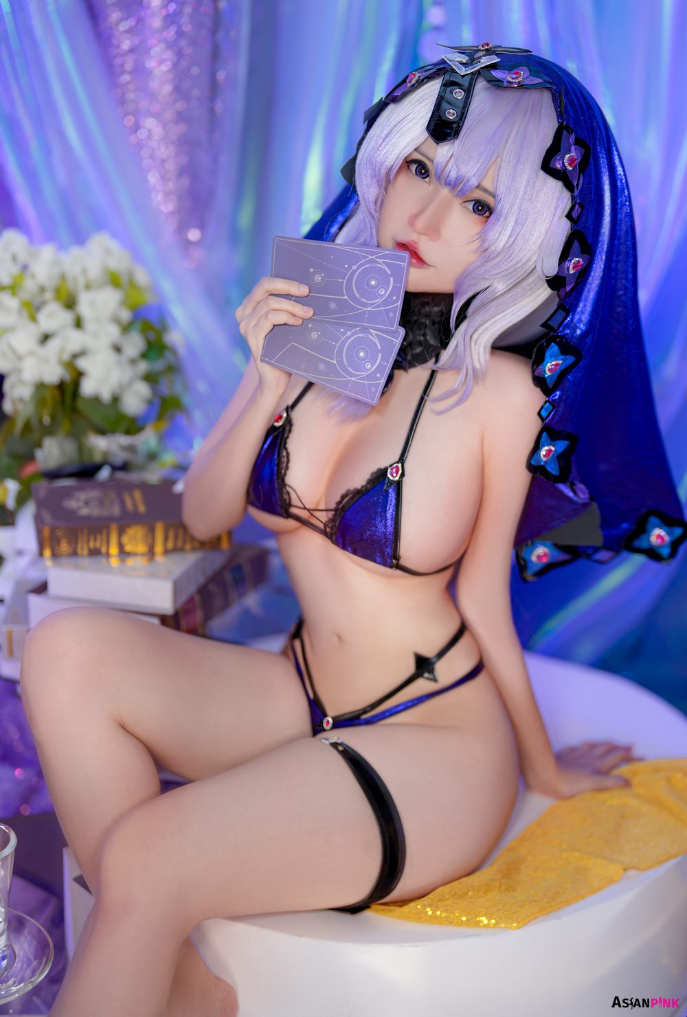Coser @Potato Godzilla – Black Swan Cosplay (Honkai Star Rail)