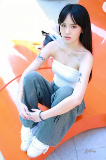 SiS Magazine P4