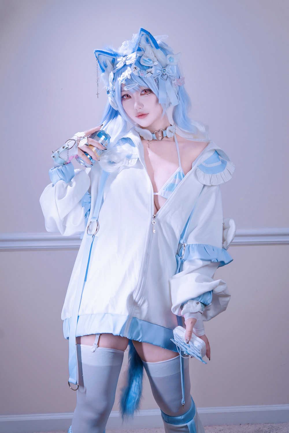Cosplay 狐洛洛子 – 水色猫猫头(41P)
